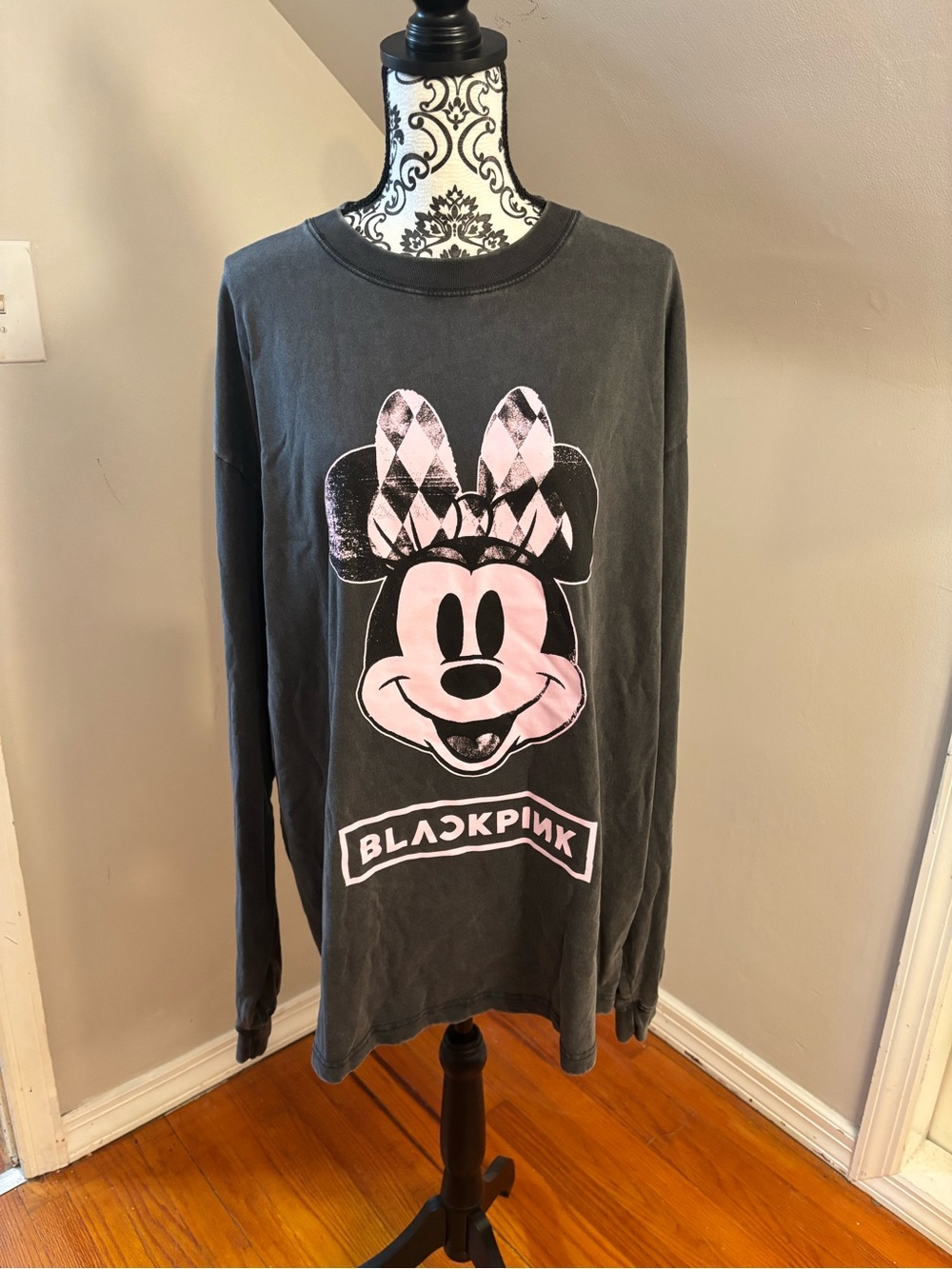 NWOT Blackpink x Disney x Complex Minnie Mouse Charcoal Long Sleeve XXL K-Pop